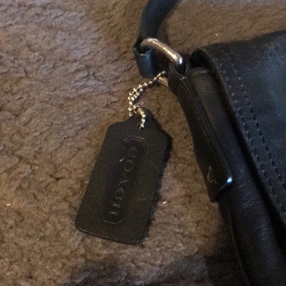 Coach crossbody - Picture 2 of 5